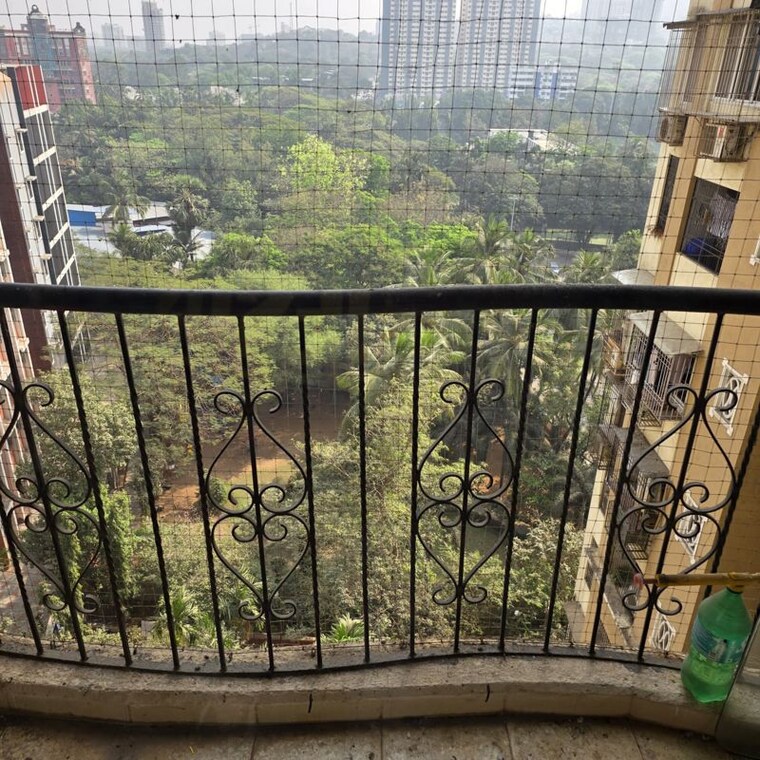 Balcony, sheth-heights 2 Bedroom 936 Sq.Ft. Apartment In Chembur Mumbai 9997139