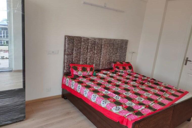 Bedroom, sushma-joynest-moh 2 Bedroom 900 Sq.Ft. Apartment In Bir Chhat Chandigarh 9997275