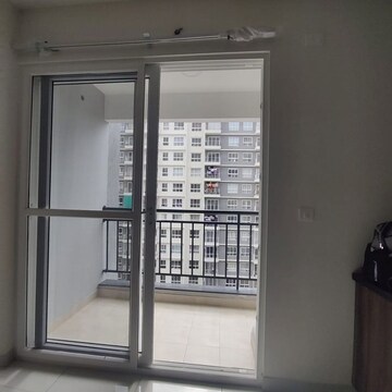 Room in 2 BHK Apartment at Puravankara Purva Zenium, Hosahalli – for Rent