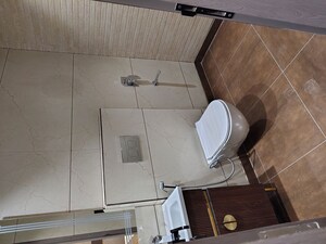 Bathroom in 3 BHK Builder Floor at Lion Green Valley, Sohna Sector 35 – for Sale
