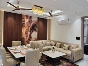 Master Bedroom in 3 BHK Builder Floor at Lion Green Valley, Sohna Sector 35 – for Sale