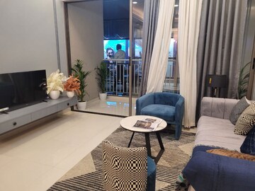 Living Room in 4 BHK Apartment at Kumar Primeview, Hadapsar – for Sale