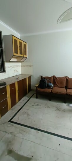 2 BHK Builder Floor For Rent in Rohini Sector 3