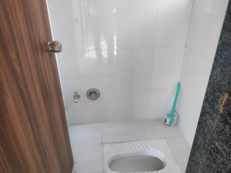 Bathroom, shriram-sai-shanti-park 1 Bedroom 635 Sq.Ft. Apartment In Lohgaon Pune 9997432