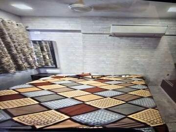 Bedroom in 2 BHK Apartment at Best Complex Andheri West, Andheri West – for Rent