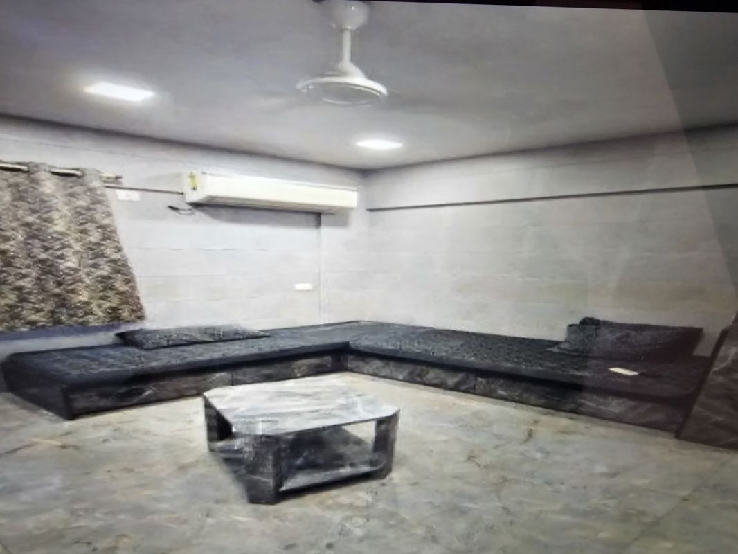 2 BHK + Pooja Room 590 Sq.Ft. Apartment in Best Complex Andheri West