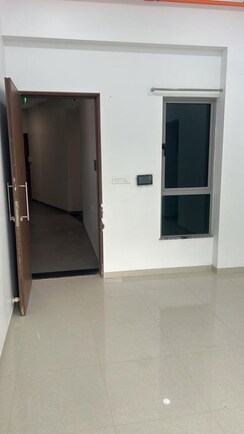 2 BHK Apartment For Rent in Kalpataru Immensa B