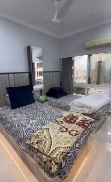 Bedroom in 2 BHK Apartment at SMGK Associates Woods Platina, Jogeshwari West – for Rent