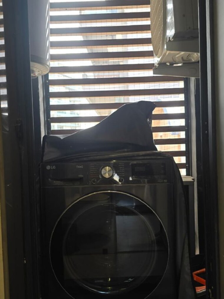 undefined, bandra west 2 Bedroom 700 Sq.Ft. Apartment In Bandra West Mumbai 9997870