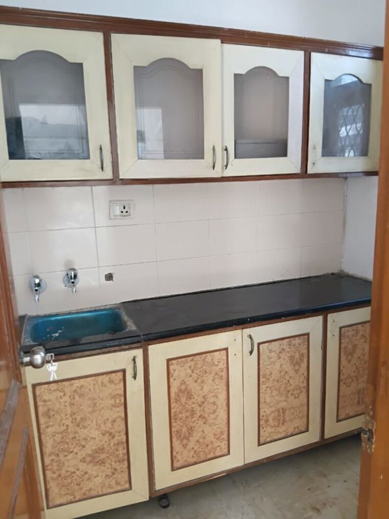 Kitchen, rwa-apartments-sector-50 5 Bedroom 150 Sq.Mt. Independent House In Sector 50 Noida 9997964