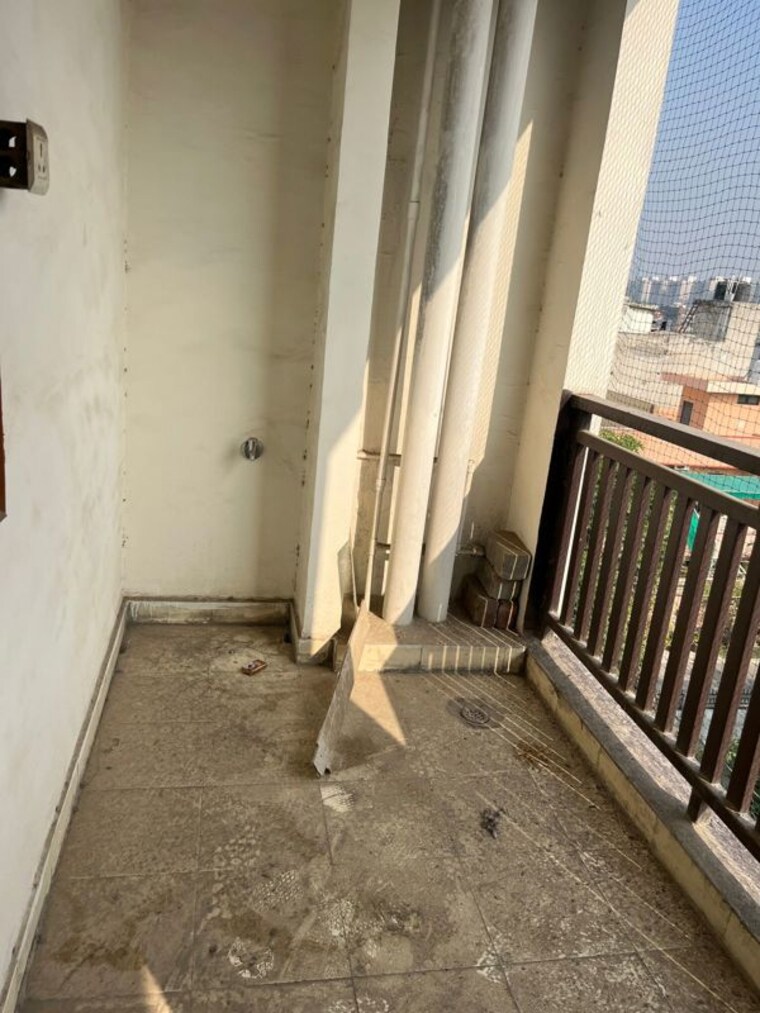 Balcony, vasundhara sector 9 2 Bedroom 1100 Sq.Ft. Builder Floor In Vasundhara Sector 9 Ghaziabad 9997978