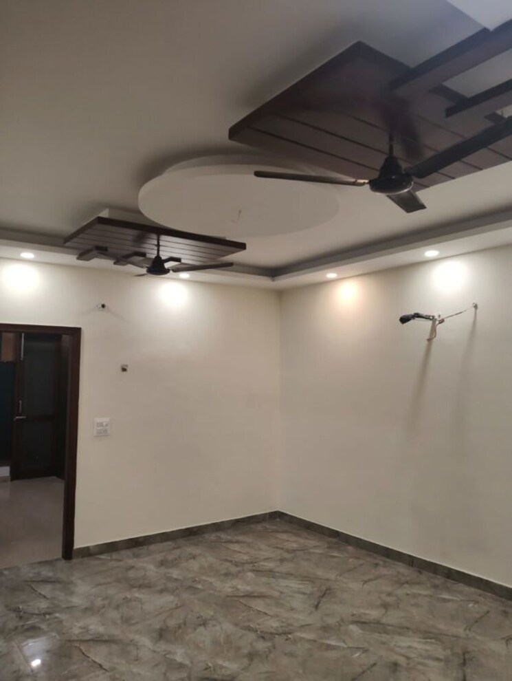 Room, ansal-plaza-sector-23 2 Bedroom 1000 Sq.Ft. Builder Floor In Sector 23 Gurgaon 9997983