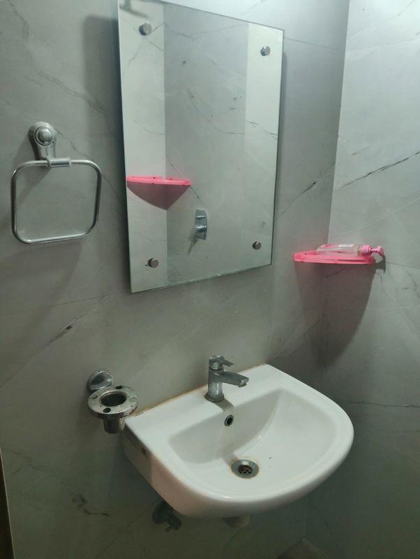 2 BHK Builder Floor For Rent in Ansal Plaza Sector-23