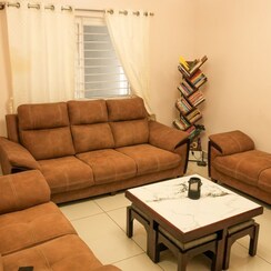 2 BHK Apartment For Rent in Shreshta Southern Star