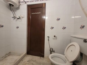 Bathroom in 3 BHK Builder Floor at Sheikh Sarai – for Rent