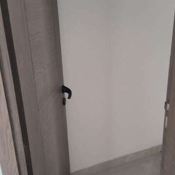 Building Lobby in 3.5 BHK Apartment at Shalimar One World Belvedere Court 3, Malesemau – for Rent