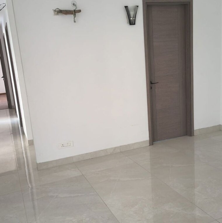Room, shalimar-one-world-belvedere-court-3 3.5 Bedroom 2155 Sq.Ft. Apartment In Malesemau Lucknow 9998082