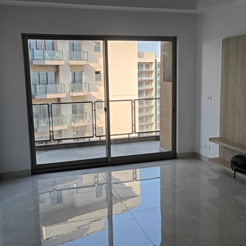 3.5 BHK + Pooja Room,Servant Room Apartment For Rent in Shalimar One World Belvedere Court 3