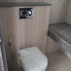 Bathroom in 3.5 BHK Apartment at Shalimar One World Belvedere Court 3, Malesemau – for Rent