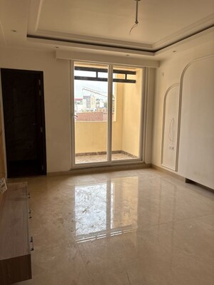 Living Room in 4 BHK Apartment at Ratan Galaxy, Lalbagh – for Sale