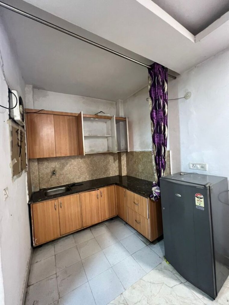 Kitchen, vipul-square 1 RK 435 Sq.Ft. Builder Floor In Sushant Lok I Gurgaon 9998303