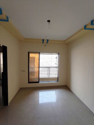 Room in 1 BHK Apartment at Saurabh Crystal Pallazo, Nalasopara West – for Rent