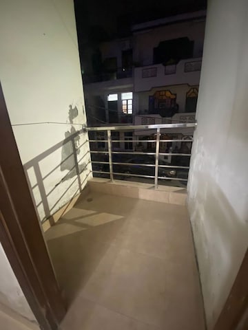 Staircase in 1 RK Builder Floor at Minarch Tower, Sector 44 – for Rent