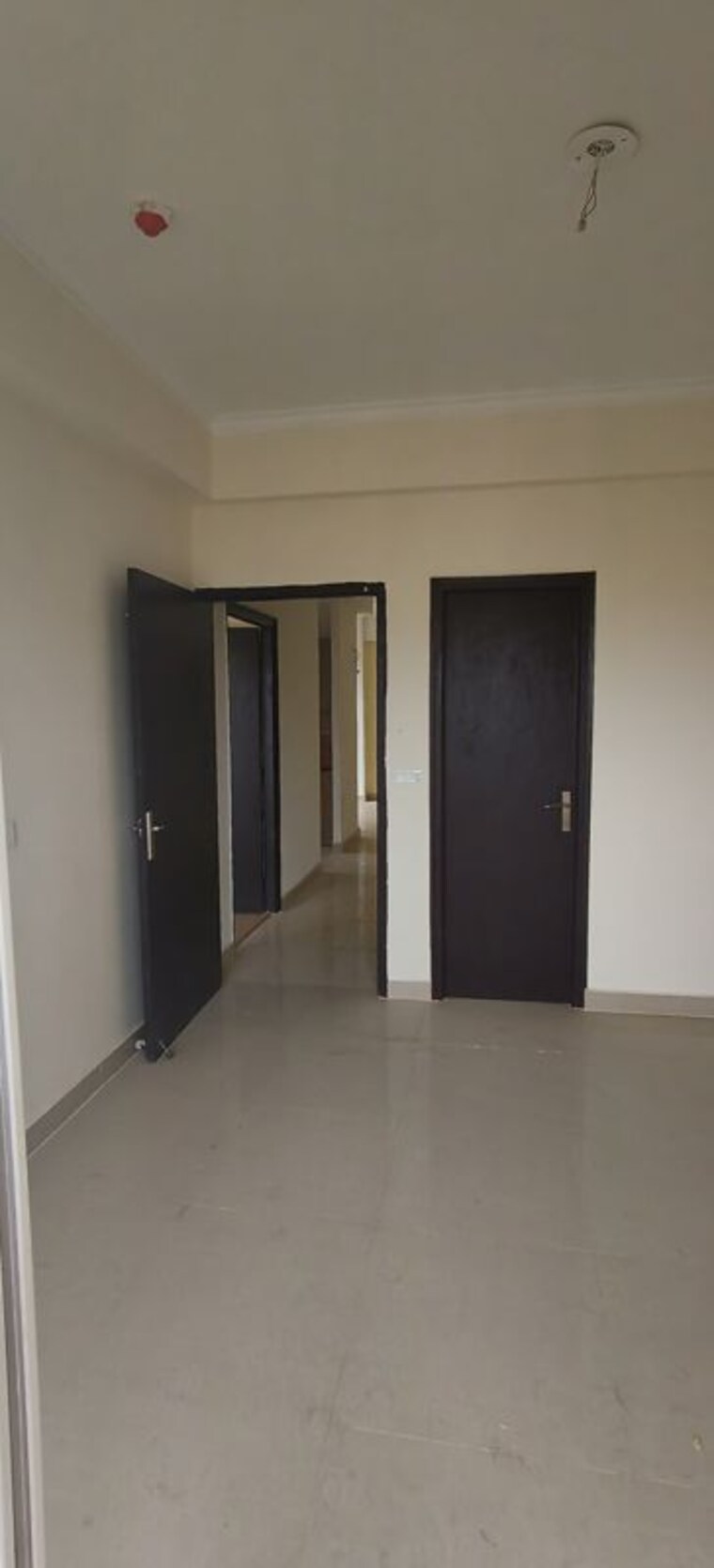 Room, amrapali-crystal-homes 4 Bedroom 2140 Sq.Ft. Apartment In Sector 76 Noida 9998446