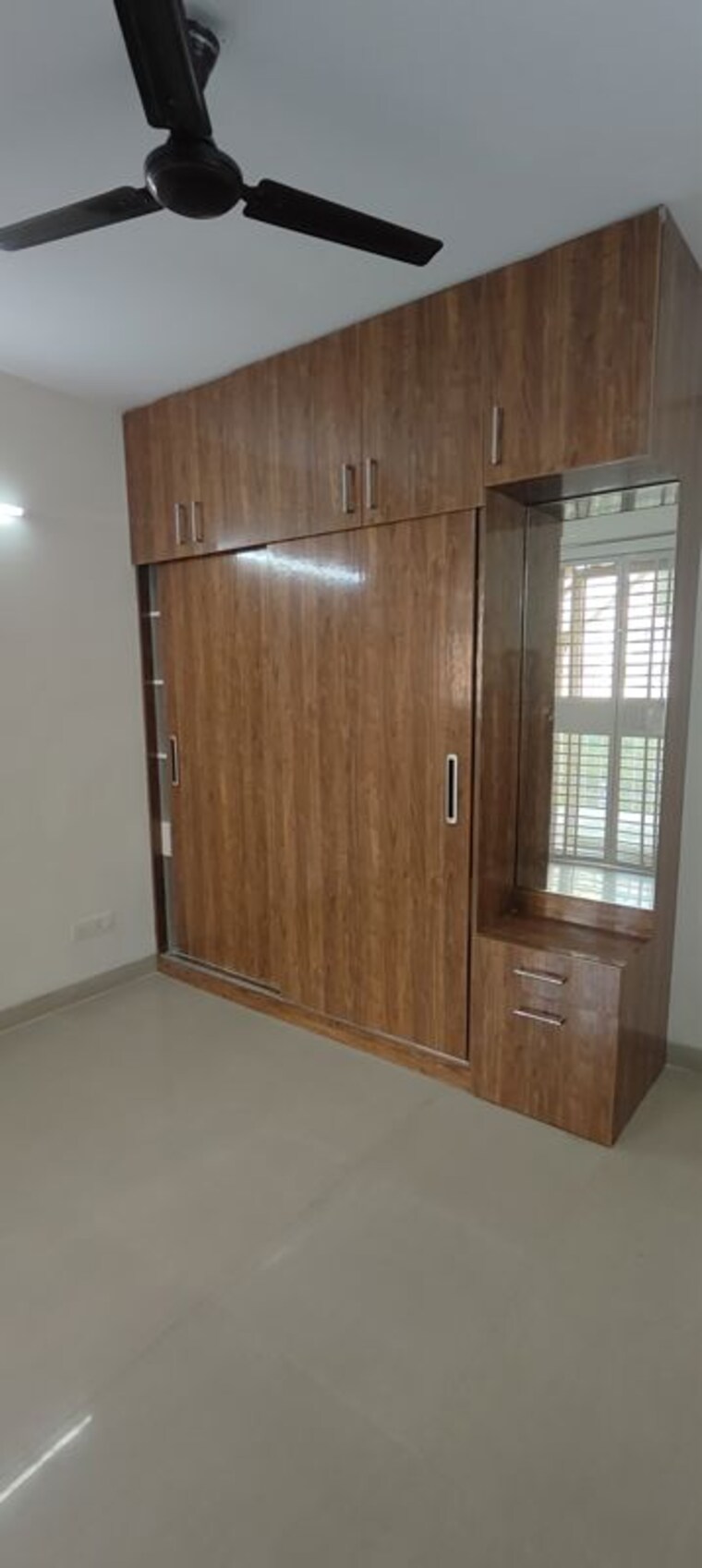 Room, emaar-emerald-floors-premier 3 Bedroom 1650 Sq.Ft. Apartment In Sector 65 Gurgaon 9998601