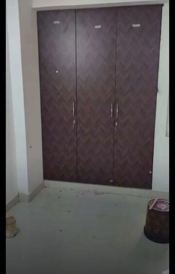Bathroom in 3 BHK Apartment at Kantatoli – for Rent