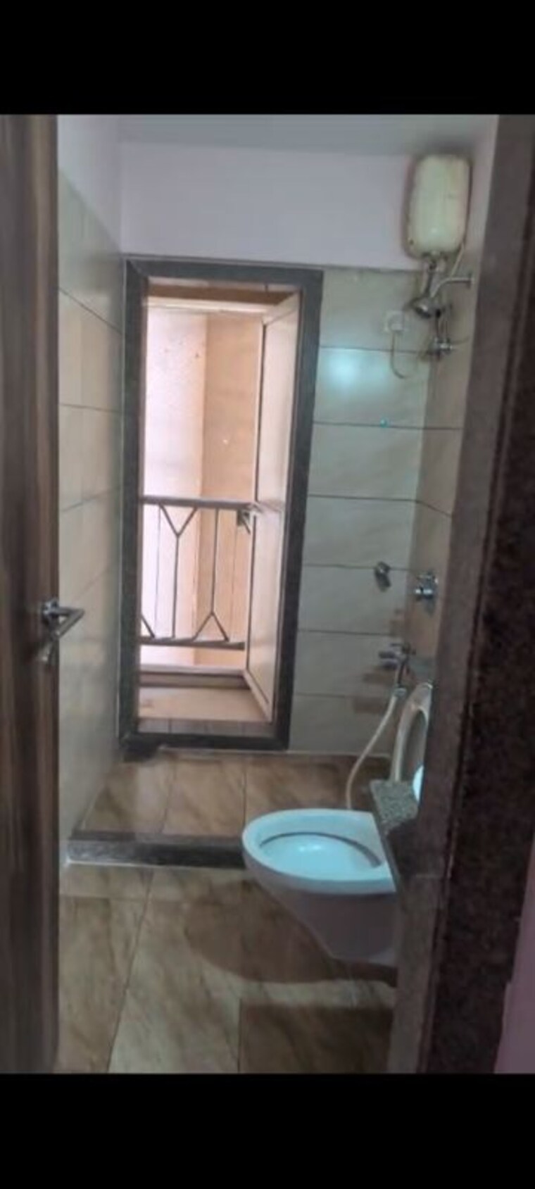 Bathroom, ace-aviana 3 Bedroom 1150 Sq.Ft. Apartment In Kasarvadavali Thane 9998728