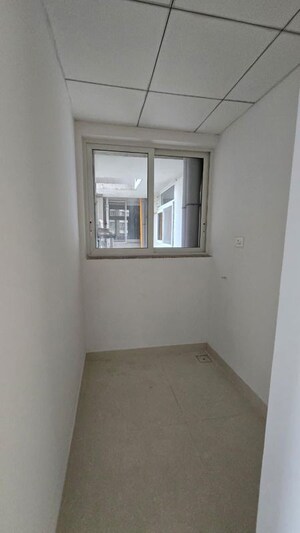 Room in 3 BHK Apartment at Runwal Forests, Kanjurmarg West – for Rent