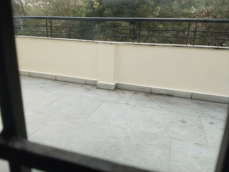 Balcony, sarita-vihar-pocket-j-rwa 4 Bedroom 2020 Sq.Ft. Apartment In Sarita Vihar Delhi 9553069