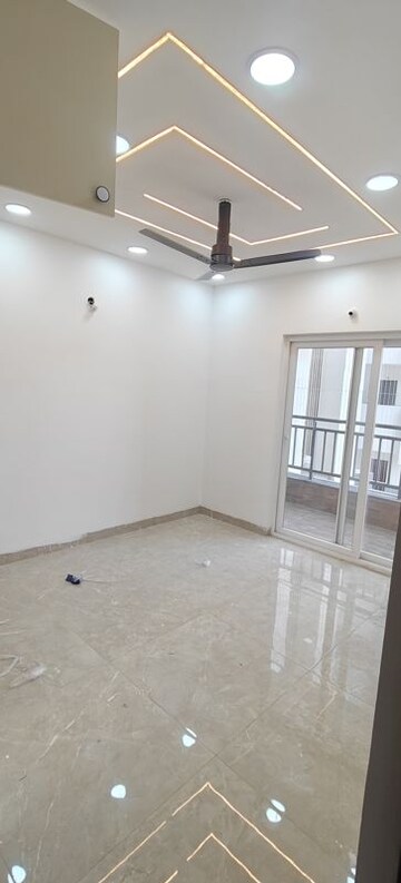 Room in 3 BHK Apartment at Hallmark Skyrena, Narsingi – for Rent