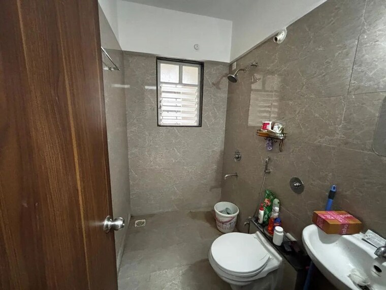 Bathroom, vanraj-apartment 2 Bedroom 800 Sq.Ft. Apartment In Kothrud Pune 9998834