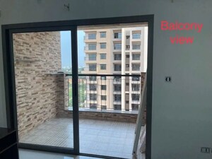 Room in 3 BHK Apartment at Sobha Palm Courts, Kogilu – for Sale