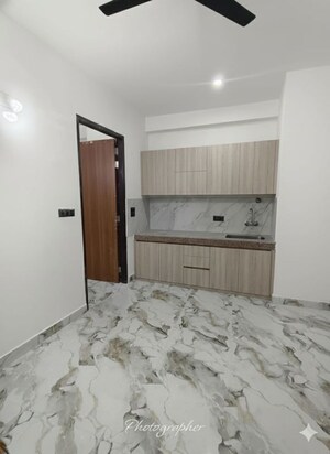 1 BHK Builder Floor For Rent in Saket