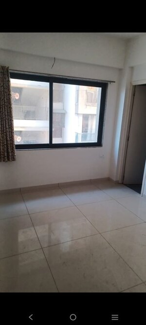 Room in 3 BHK Apartment at Sharanya Altura, Shilaj – for Rent