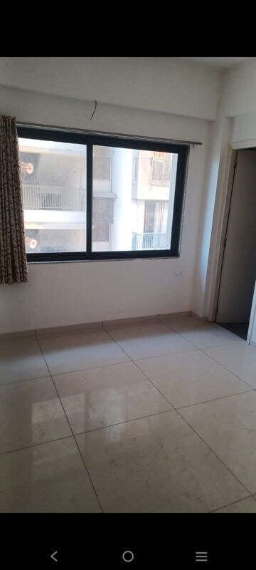 Room in 3 BHK Apartment at Sharanya Altura, Shilaj – for Rent