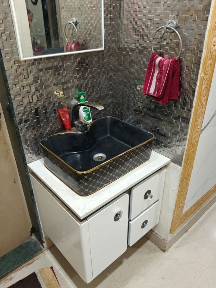 undefined, viman nagar 2.5 Bedroom 1000 Sq.Ft. Apartment In Viman Nagar Pune 9998855