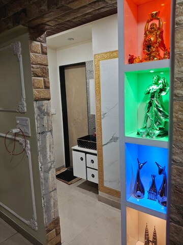 Master Bedroom in 2.5 BHK Apartment at Viman Nagar – for Rent