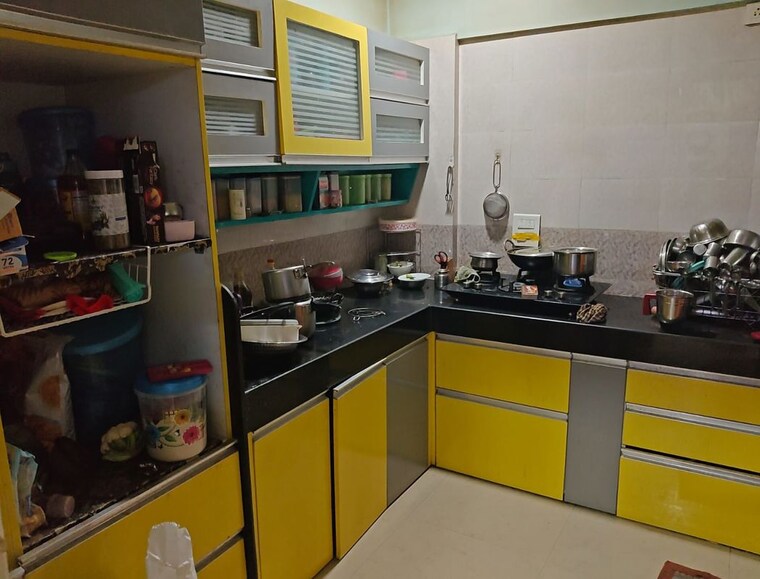 Kitchen, viman nagar 2.5 Bedroom 1000 Sq.Ft. Apartment In Viman Nagar Pune 9998855