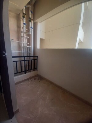 Room in 1 BHK Apartment at Puranik Abitante, Bavdhan – for Rent
