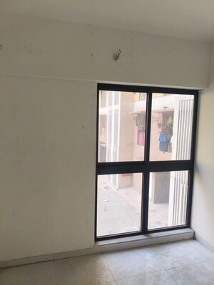 Room in 1 BHK Apartment at Runwal Gardens, Dombivli East – for Rent