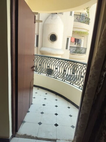 Balcony in 4 BHK Apartment at Thaltej – for Rent