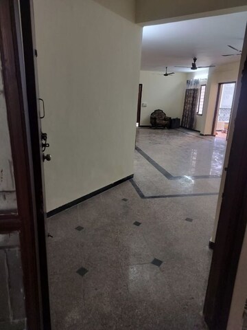 Bathroom in 4 BHK Apartment at Thaltej – for Rent