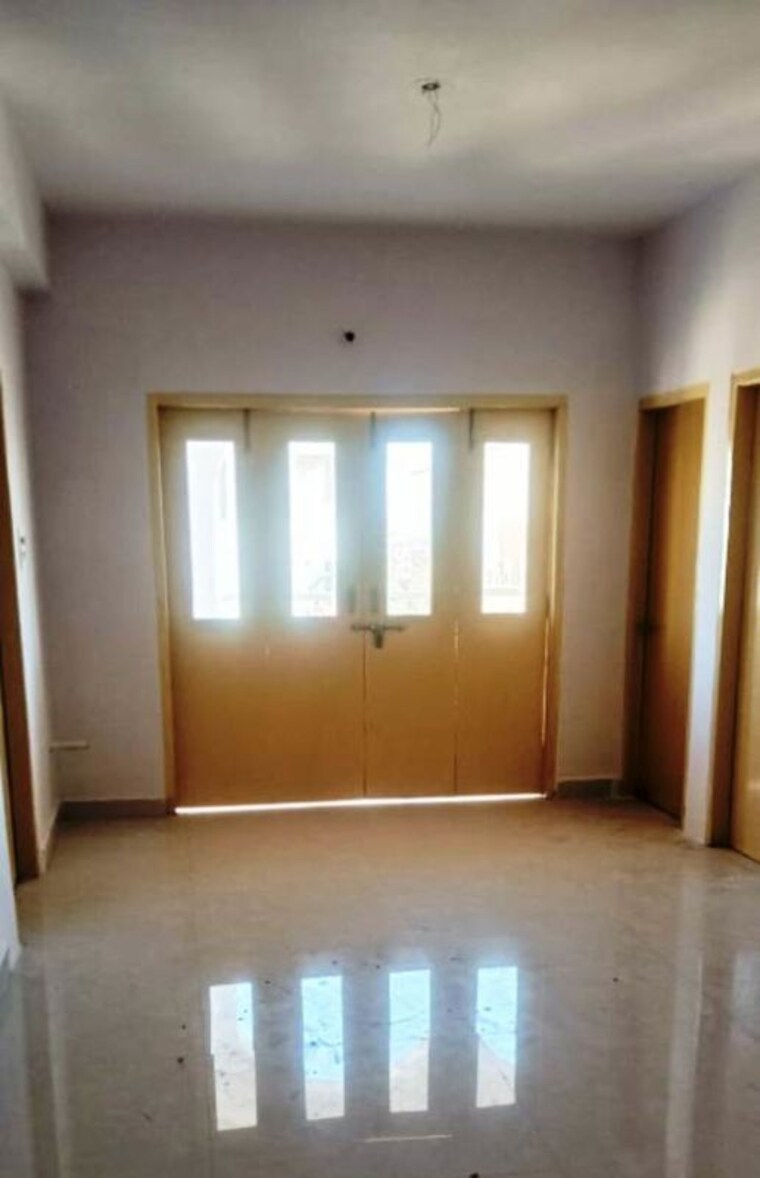 Room, bariatu 3 Bedroom 841 Sq.Ft. Apartment In Bariatu Ranchi 9998862