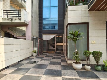 Balcony in 4 BHK Builder Floor at Sector 4 – for Rent