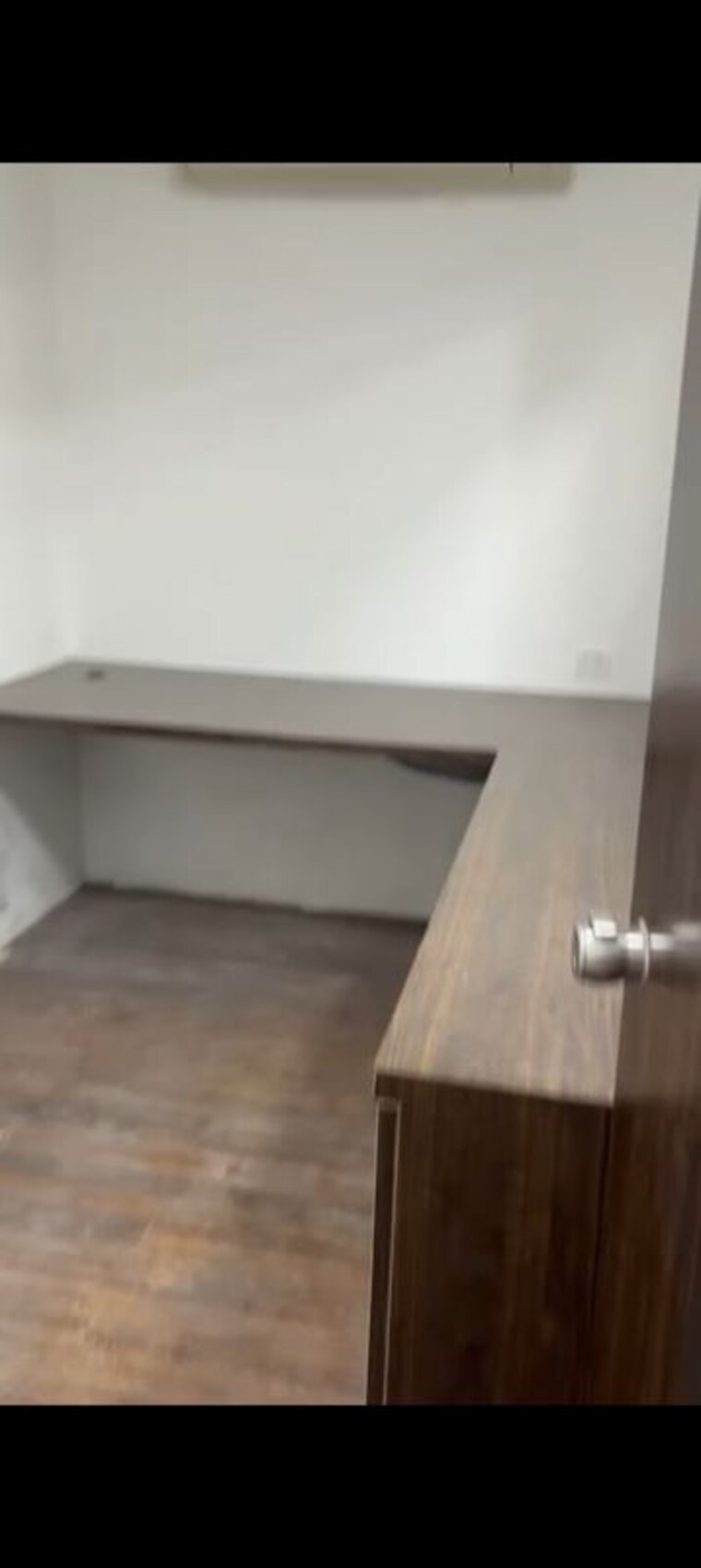 Kitchen, east of kailash Commercial Office Space 1352 Sq.Ft. In East Of Kailash Delhi 9999085