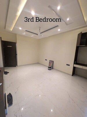 Bedroom in 3 BHK Builder Floor at Sushant Lok I – for Rent